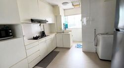 Blk 230 Hougang Avenue 1 (Hougang), HDB Executive #628835891